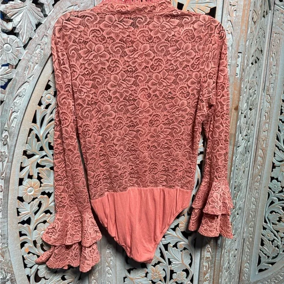 Lace Ruffle Top - Picture 6 of 6